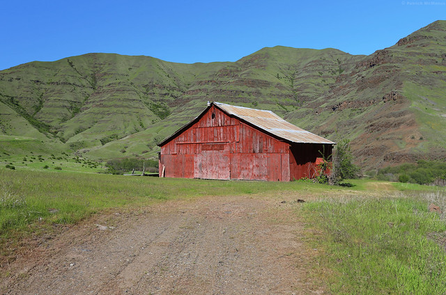 Green Gulch - Old Barn - Washington State