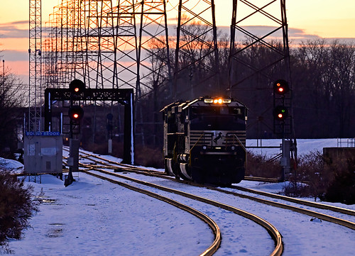 norfolksouthern ns emd sd70ace cpboundbrook boundbrooknj csao lehighline train railfan railroad snow