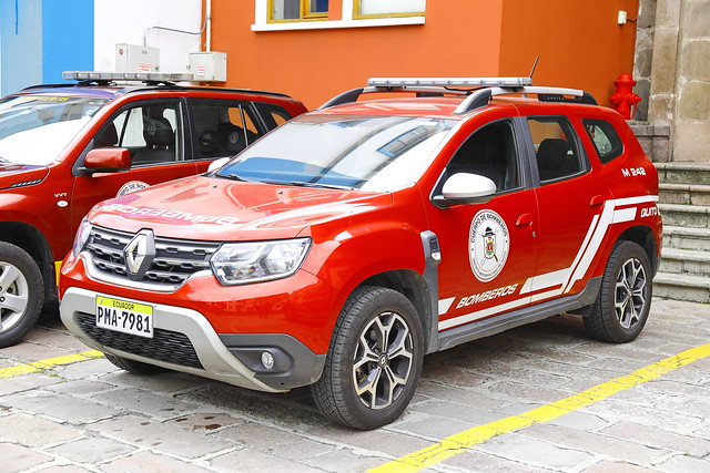 Renault (Dacia ) Duster Feuerwehr Quito in Quito 20.1.2024 0320