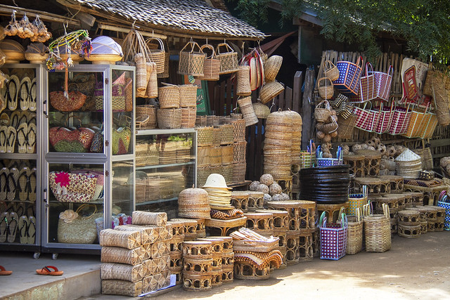 Baskets, hats & flipflops - Myanmar 2015