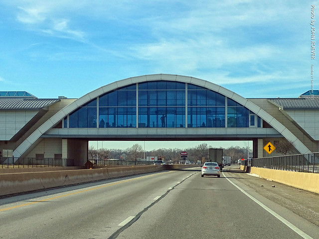 Will Rogers Archway on I-44 West, 27 Dec 2022