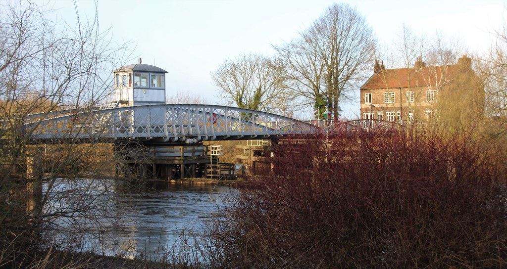 Cawood Bridge, River Ouse, Cawood, North Yorkshire, England.