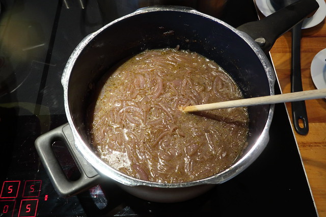 Arabische Rote-Zwiebel-Suppe (aufgewärmt)