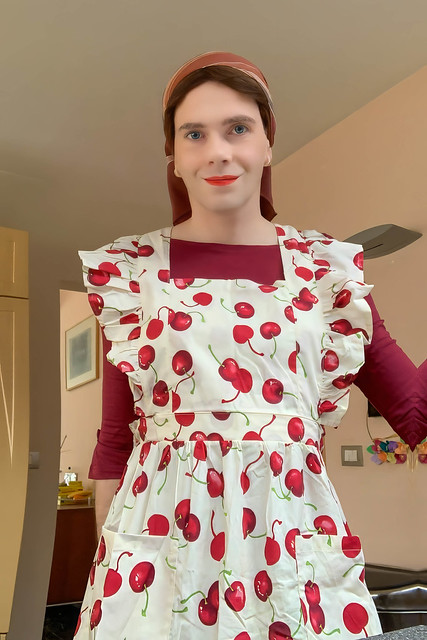 Scarfed with pinafore full Apron