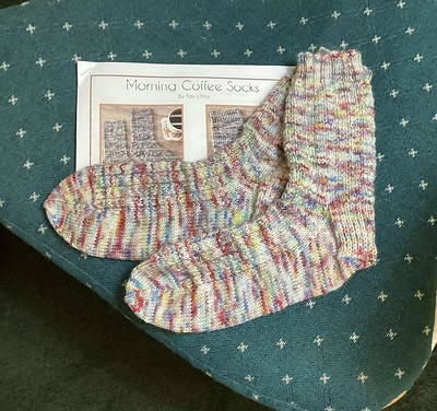 Debbie (debsnubs) ci usher another pair of socks! these ae Morning Coffee sSocks by Kay Litton.