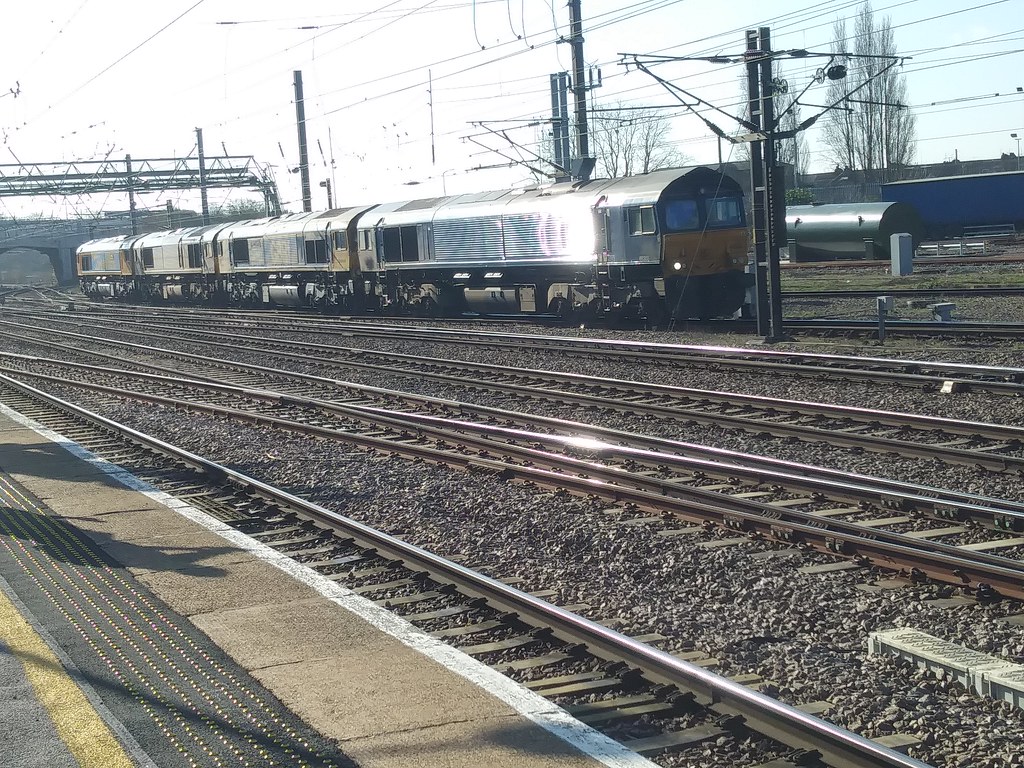 GBRF Class 66s 66305 66744 (Crossrail) 66301 & 66785 (John Elis)