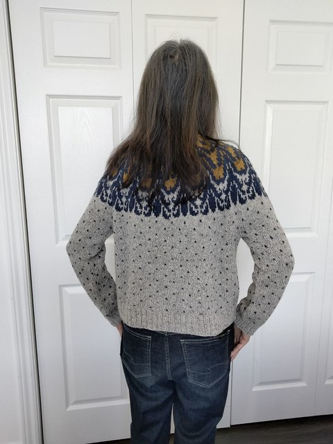 My sister Mary (maryc1981) finished her Reed by Anna Johanna. Yarn is Stolen Stitches Nua Worsted and Estelle Yarns Eco Tweed DK.