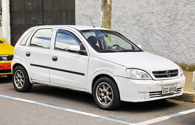 Chevrolet Corsa in Quito 21.1.2024 0349