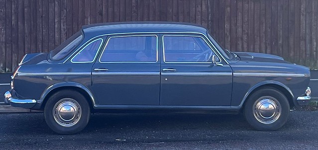 1970 Morris 1800S