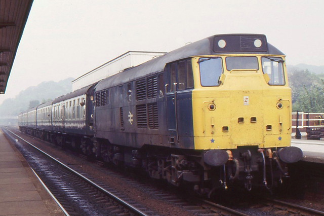 31293 is seen at Chesterfield on 25 May 1987 with 1348 York - Newton Abbot additional service.