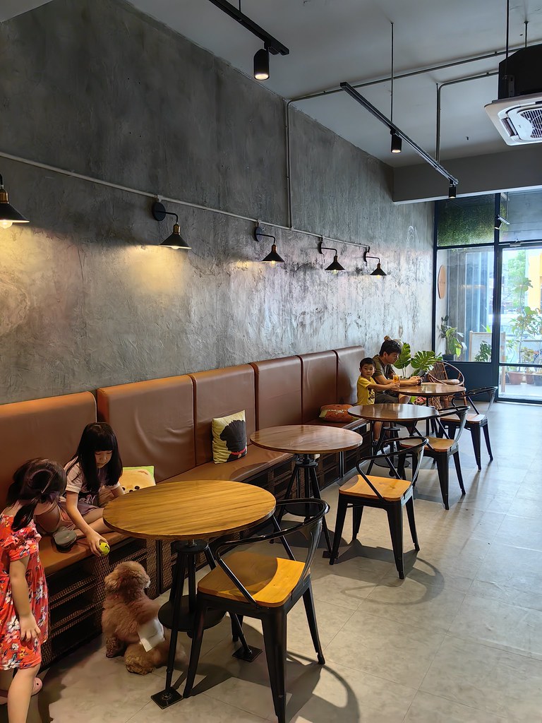@ C'est la vie café in Bandar Puchong Jaya