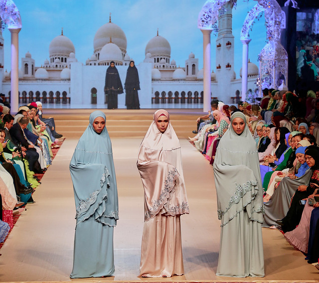 Pertunjukan Fesyen 1001 Tales of Ariani Pamer Inovasi & Kreativiti Tiada Tandingan