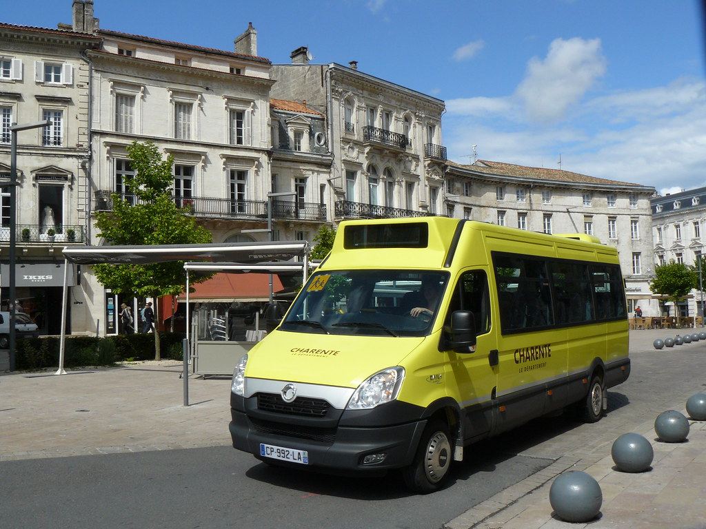 Irisbus Daily Way - Angoulême, Charente 16 © Marc Gachet