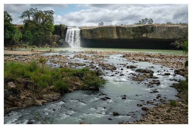 Draynur waterfall in low-water season