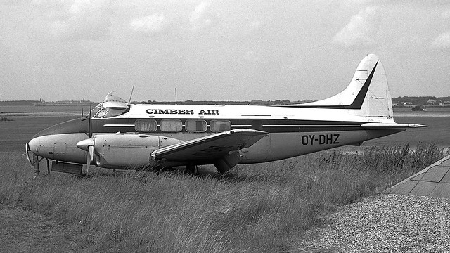 DH104 OY-DHZ 1977-06-30 EKSB