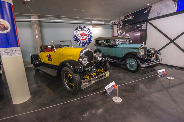 1923 Packard and 1926 Marmon