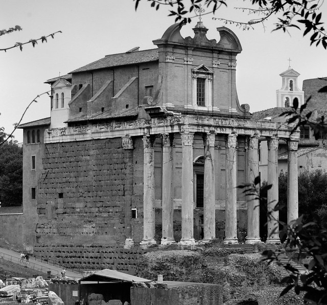 Temple of Antoninus and Faustina, c150 CE, Forum Romanum, Rome..
