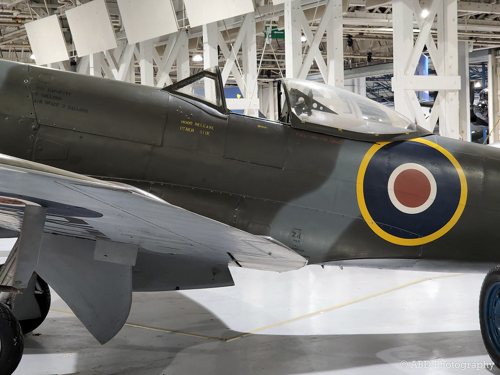 Supermarine Spitfire F Mk 24_12