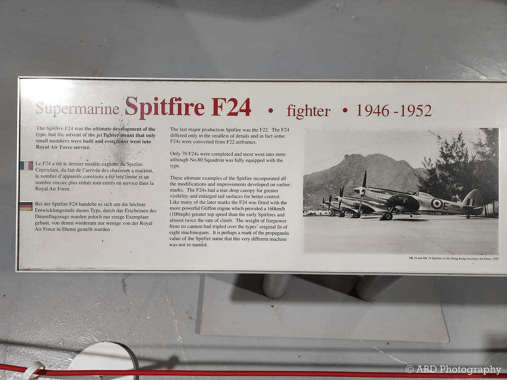 Supermarine Spitfire F Mk 24_00