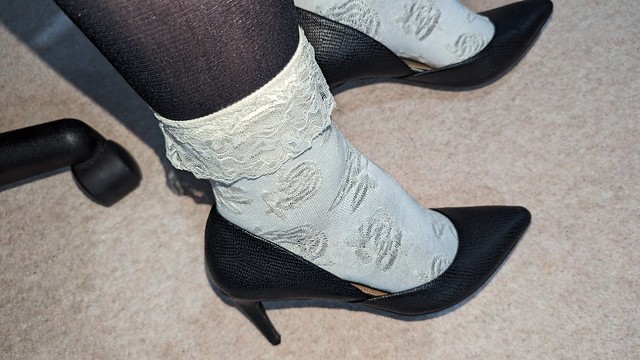 Dress Stockings and Cute Lace trimmed ankle socks (20)