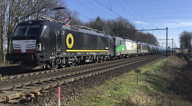 Awesome Vectron’s Consist LTE with Tankers Freight Train at Blerick the Netherlands 3.3.2024 👍👍👍👍👍👍🚂🚂🚂