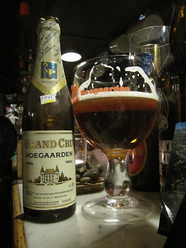 Cerveza Tradicional en Kulminator Bar - Amberes