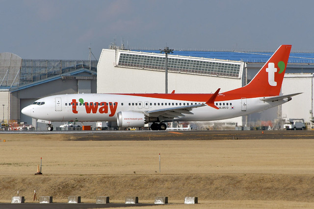 T'way Airlines HL8513, Boeing 737-8 MAX at NRT