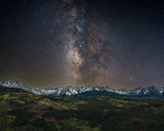 Milky way + mountains + fall colors, everything in one location.