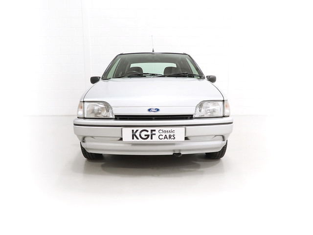 1995 Ford Fiesta Mk3 1.6 Ghia
