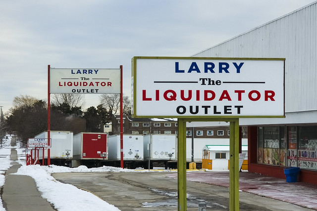 The Signs of the Liquidator