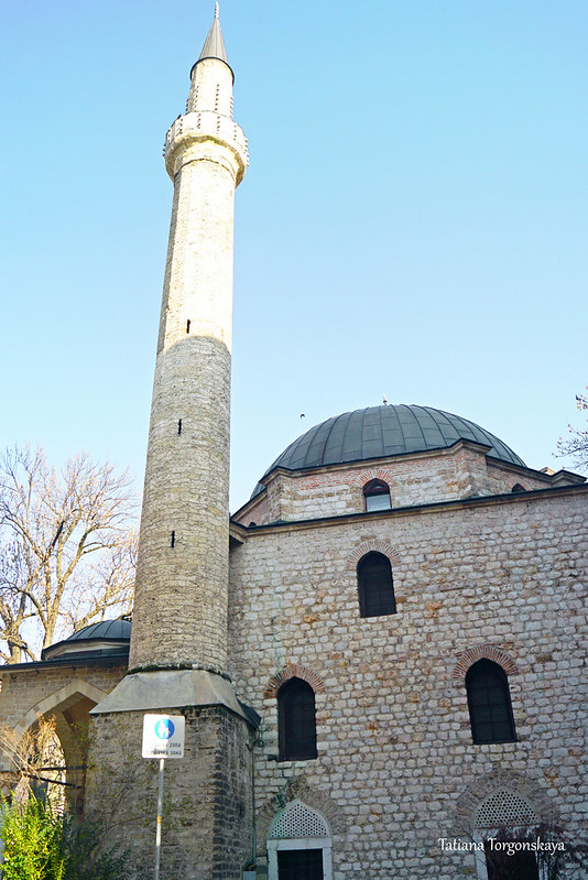 Вид на мечеть Ферхад- бега