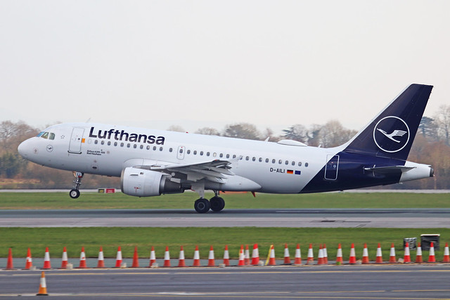 D-AILI 2 Airbus A319-114 Lufthansa MAN 06MAR24