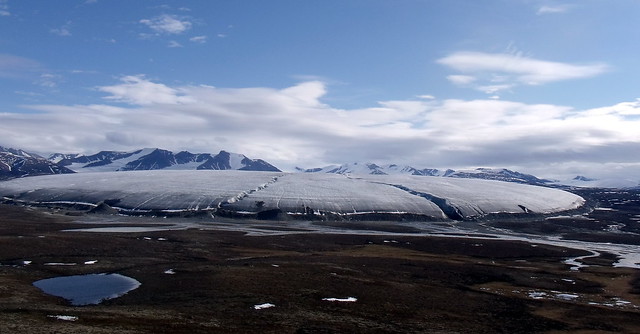 Pancake-shaped glacier in Canada's Arctic