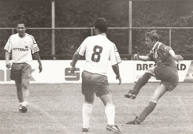 Foto - Voetbal (Attema sponsor), Unitas - links Glenn Calon, en nummer 8 Rene Versteeg (periode 1991-1993)