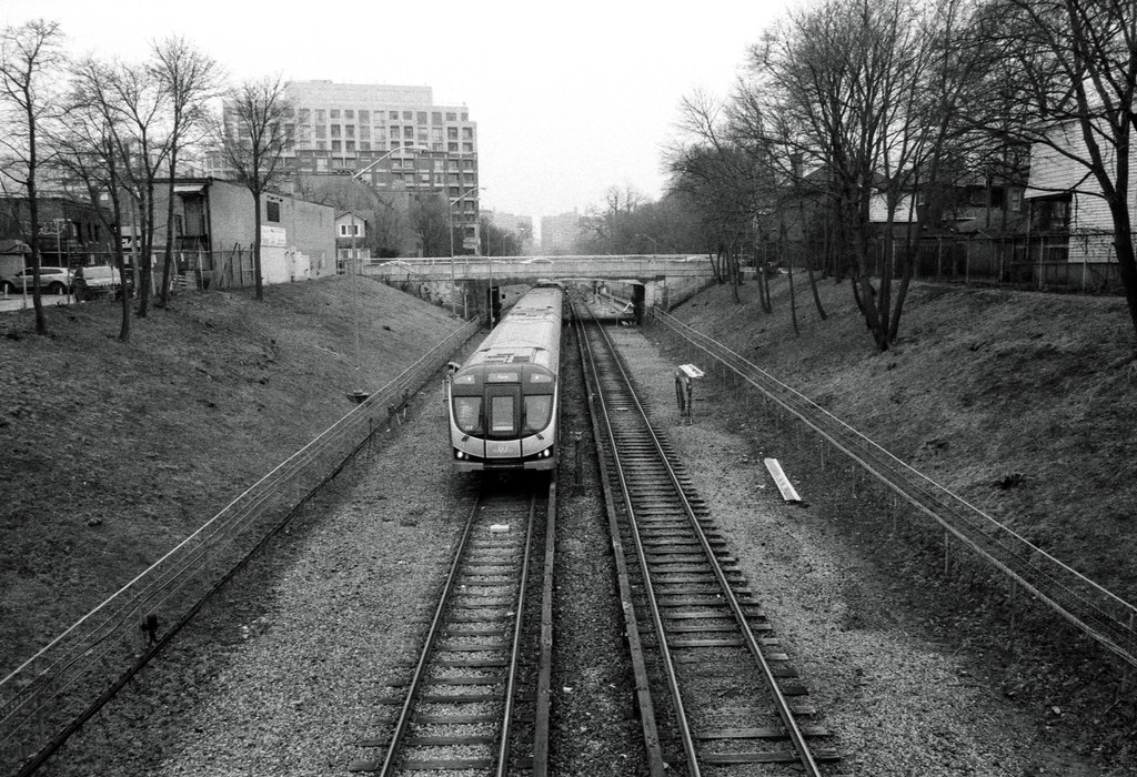 Incoming Line 1 from Davisville