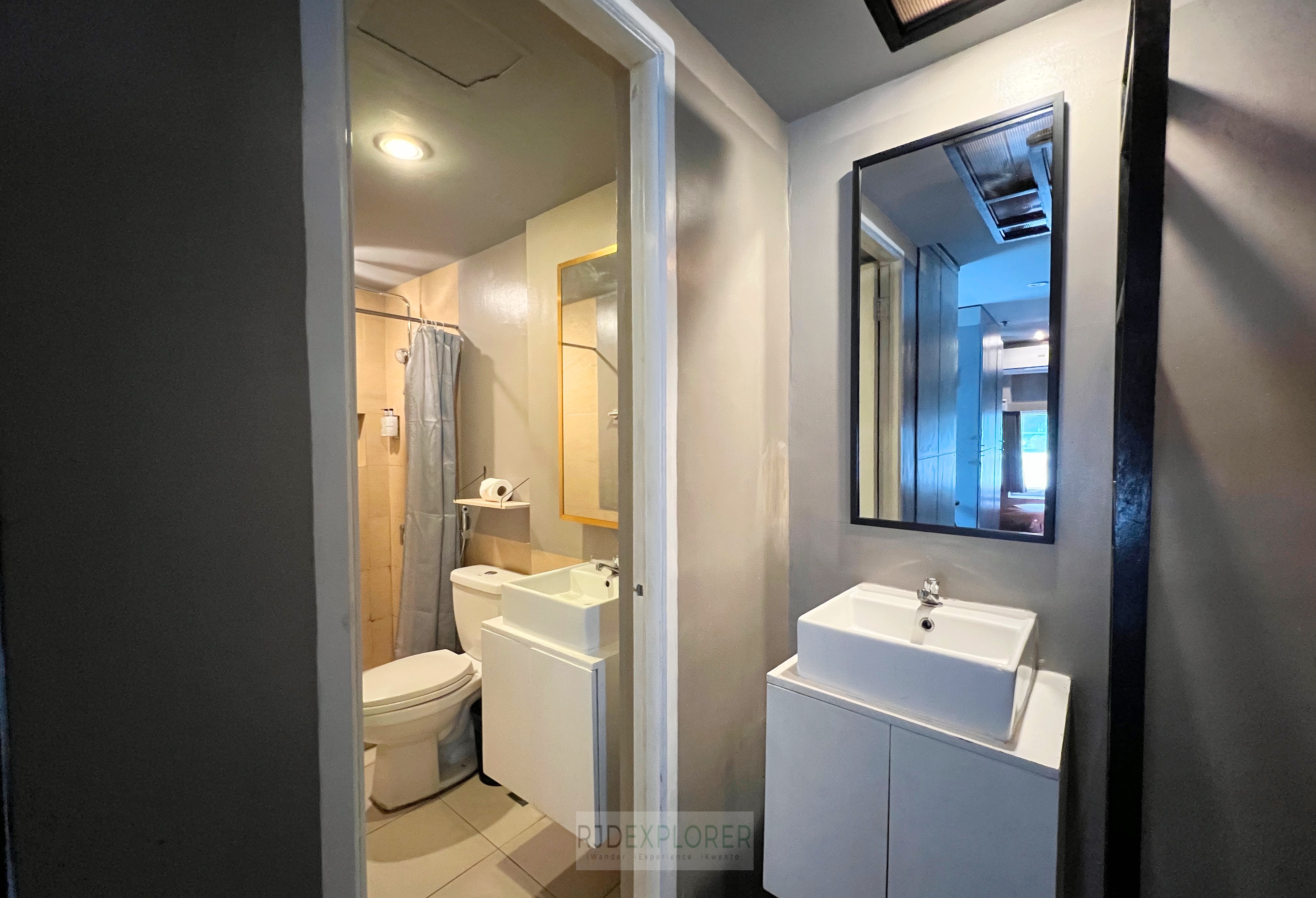 abraham manila toilet and shower dorm room