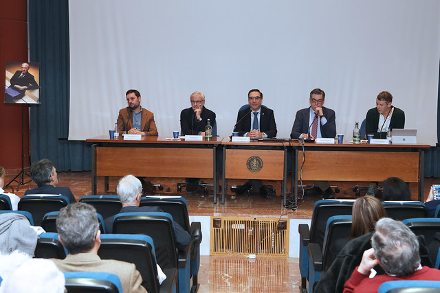 El Departamento de Historia del Arte de la UVa rinde homenaje al profesor Juan José Martín González: mesa redonda 