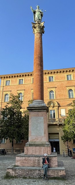 Colonna di San Domenico (Bologna, Italy)