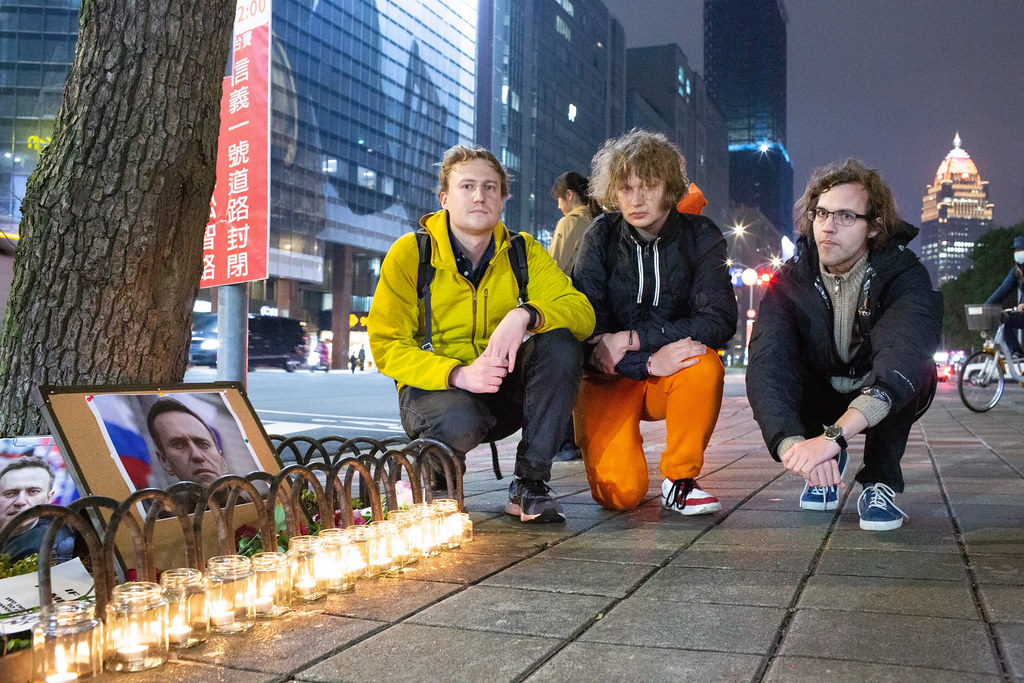 Alexei Navalny, memorial, protesters, candles, Russian Embassy, Taiwan