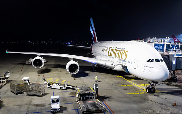 Airbus A380-861 A6-EEC Emirates