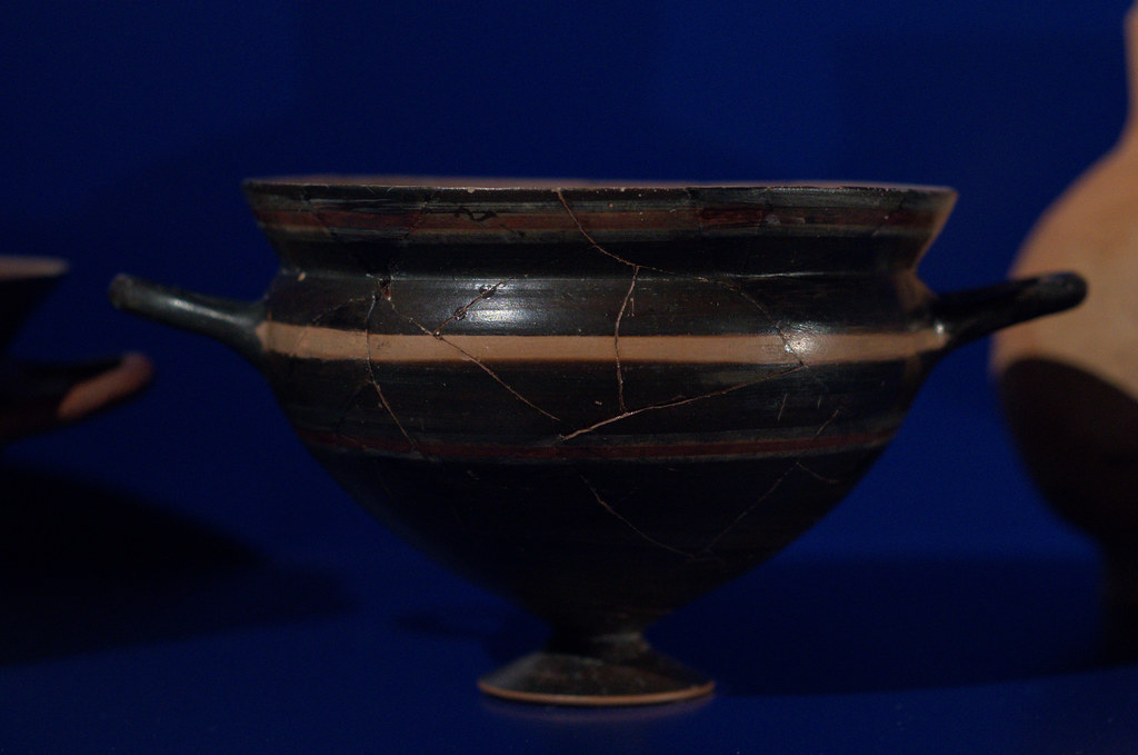 Type A1 Ionian cup from Al-Mina