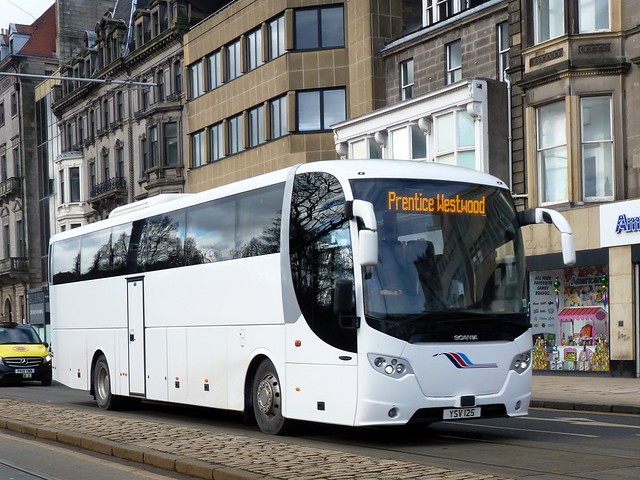 Prentice Westwood Limited of West Calder Scania K410 EB4 Lahden OmniExpress YSV125, formerly YN16UAW, at Princes Street, Edinburgh, on 24 October 2024.