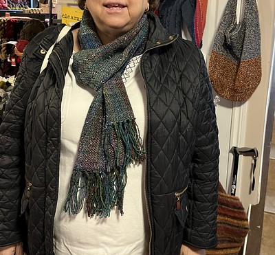 This is Donna (Donna765)’s finished Orchid Blossom scarf from Berroco that she so e in class.