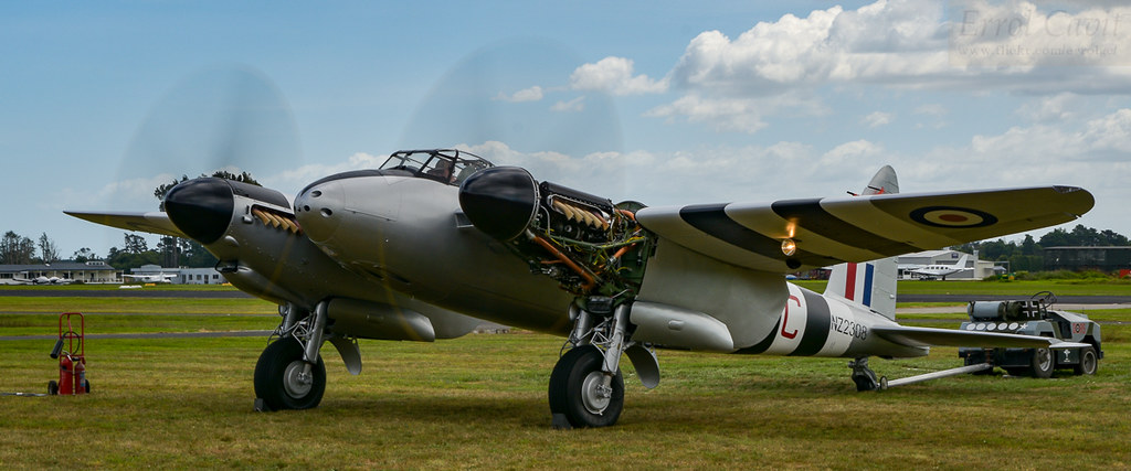 DH Mosquito T.43 NZ2308 Engine Run