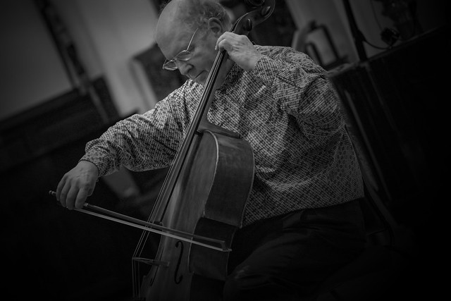 Alexander Baillie, cello