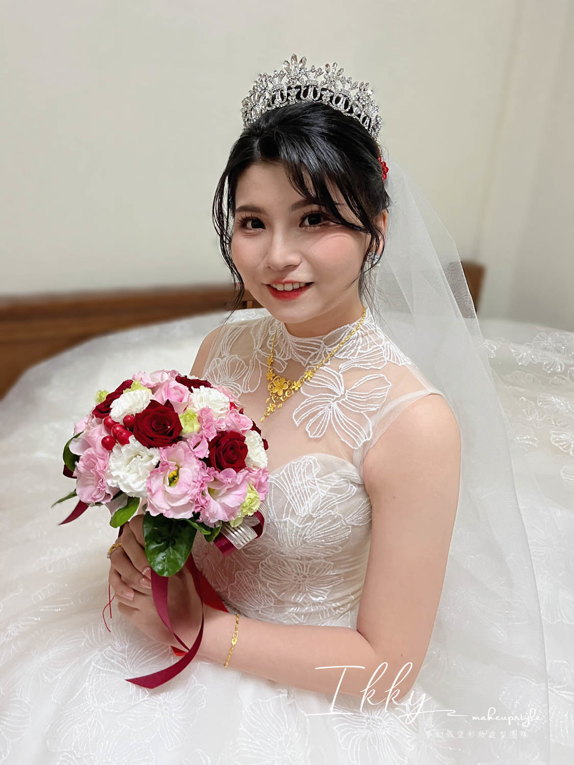 【新秘Ikky】bride佳欣 訂結婚造型 / 時尚女神