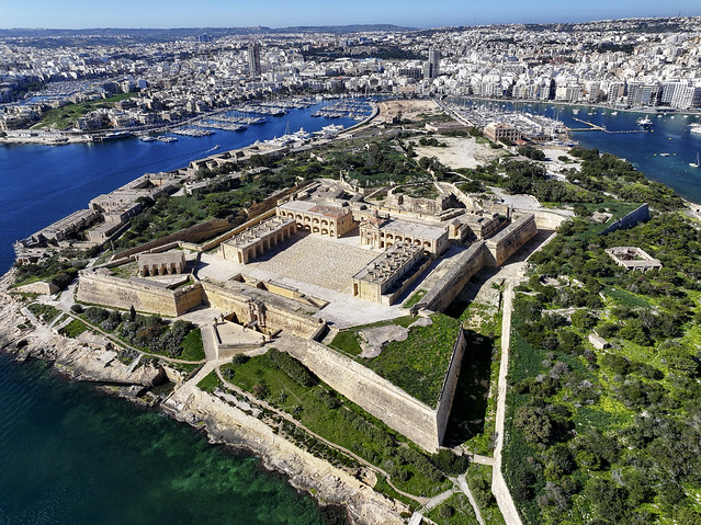 Fort Manoel, Malta