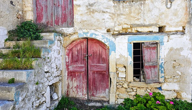 Abandoned but colorful