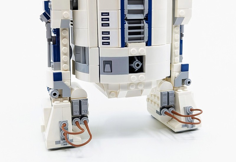 75379: R2-D2 Set Review