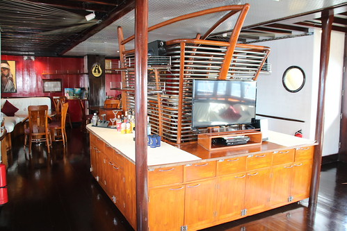 Bar 2